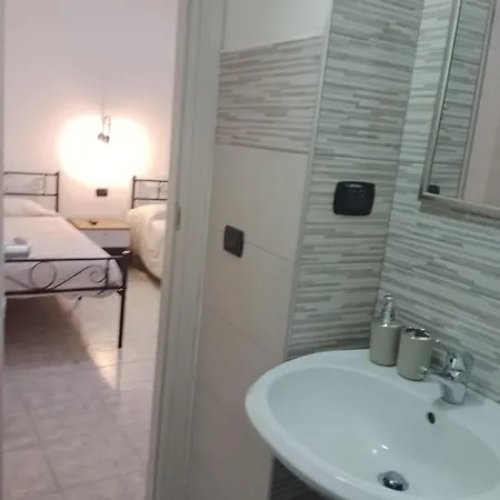 Giallo Sole Pensión 3*