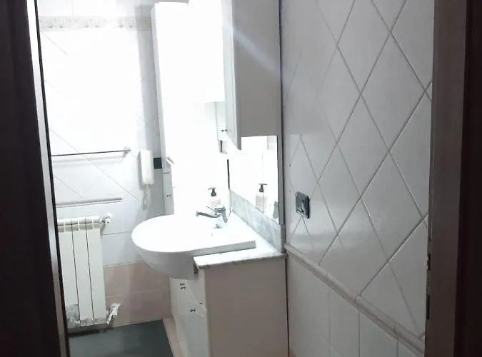 Giallo Sole בית הארחה קולפררו