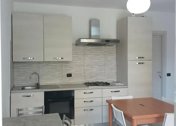 Giallo Sole 3* קולפררו